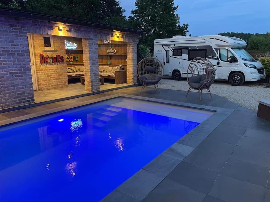מלון Haaltert Camper Met Sauna En Zwembad In De Rand Van De Vlaamse Ardennen מראה חיצוני תמונה